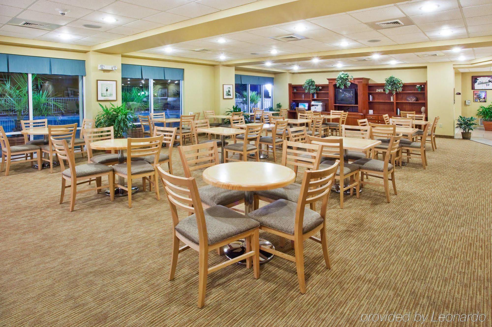 Holiday Inn Express Myrtle Beach-Broadway At The Beach By Ihg Εστιατόριο φωτογραφία