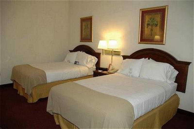 Holiday Inn Express Myrtle Beach-Broadway At The Beach By Ihg Εξωτερικό φωτογραφία