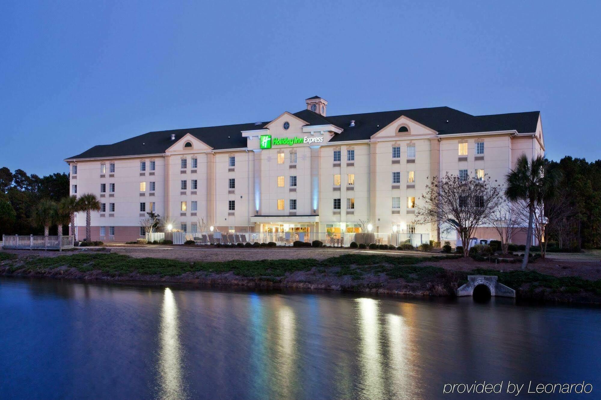 Holiday Inn Express Myrtle Beach-Broadway At The Beach By Ihg Εξωτερικό φωτογραφία
