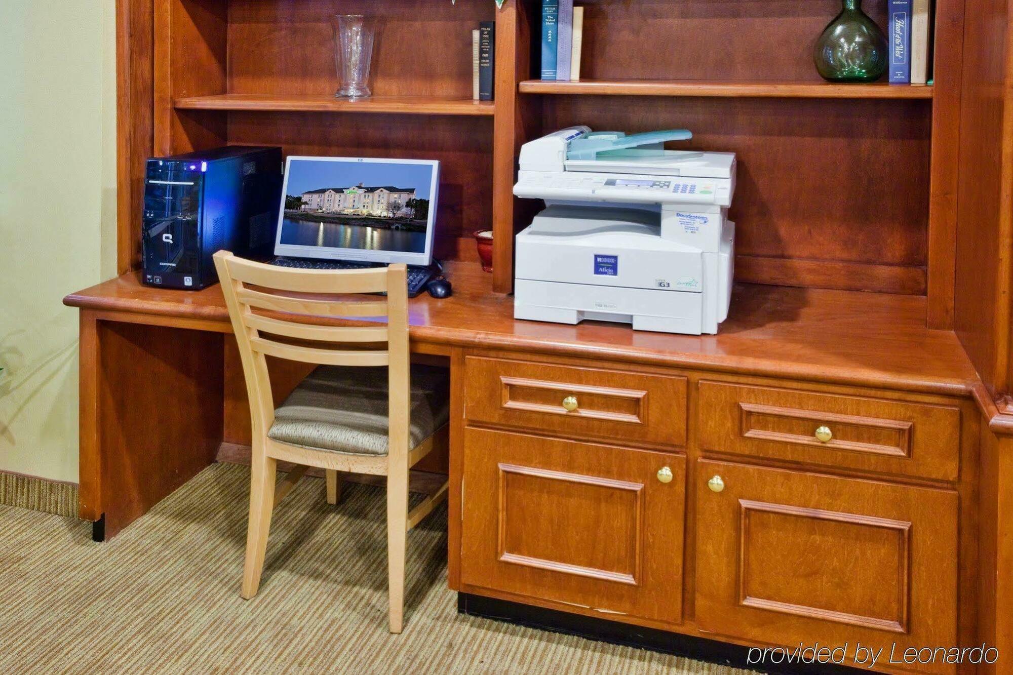Holiday Inn Express Myrtle Beach-Broadway At The Beach By Ihg Εξωτερικό φωτογραφία